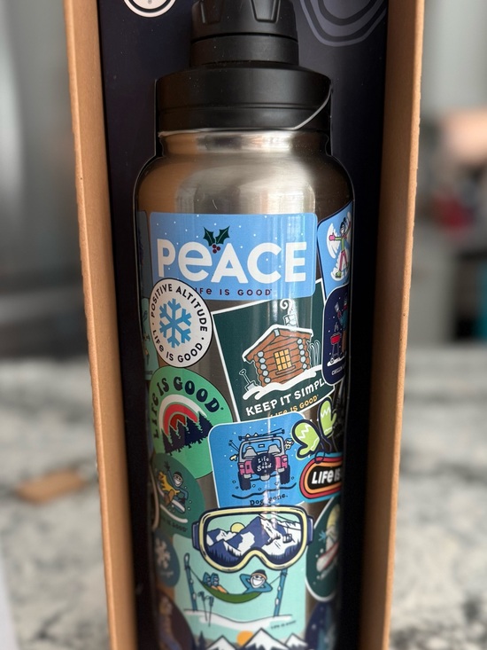 Life Is Good Other - Life is Good Peace Stainless Water Thermos - 40 oz New in Box